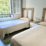 La Carihuelala Farola Apartment *